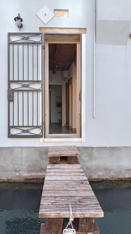 Casa Cuccagna Chioggia - Vista Canal Vena Exterior foto